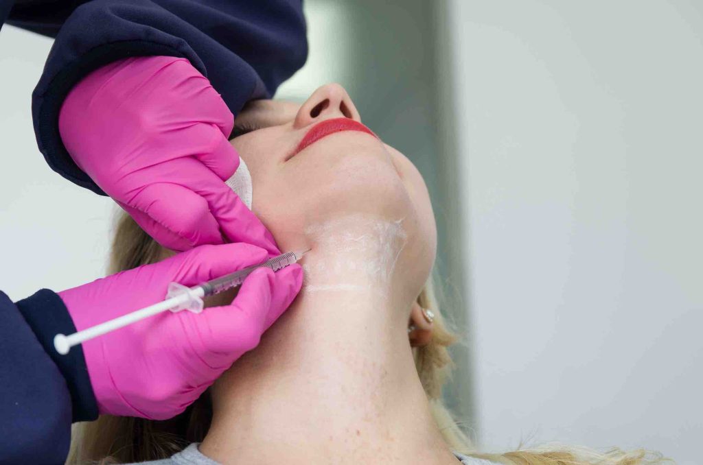double-chin-removal-gold-coast